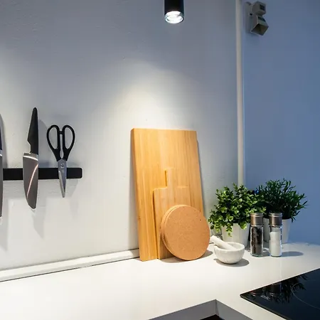 Appartamento Charmantes 2-zimmer-apartment Mit Vorgarten *