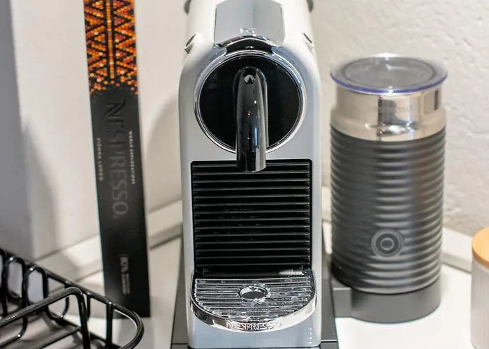 Appartamento Charmantes 2-zimmer-apartment Mit Vorgarten *