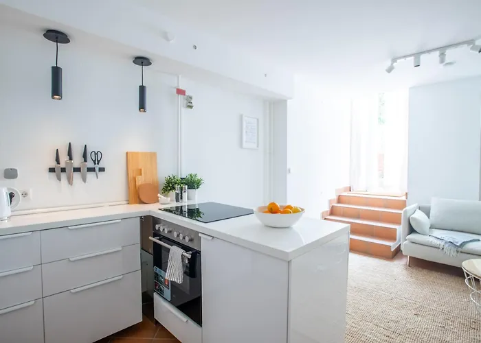 Apartamento Charmantes 2-zimmer-apartment Mit Vorgarten *